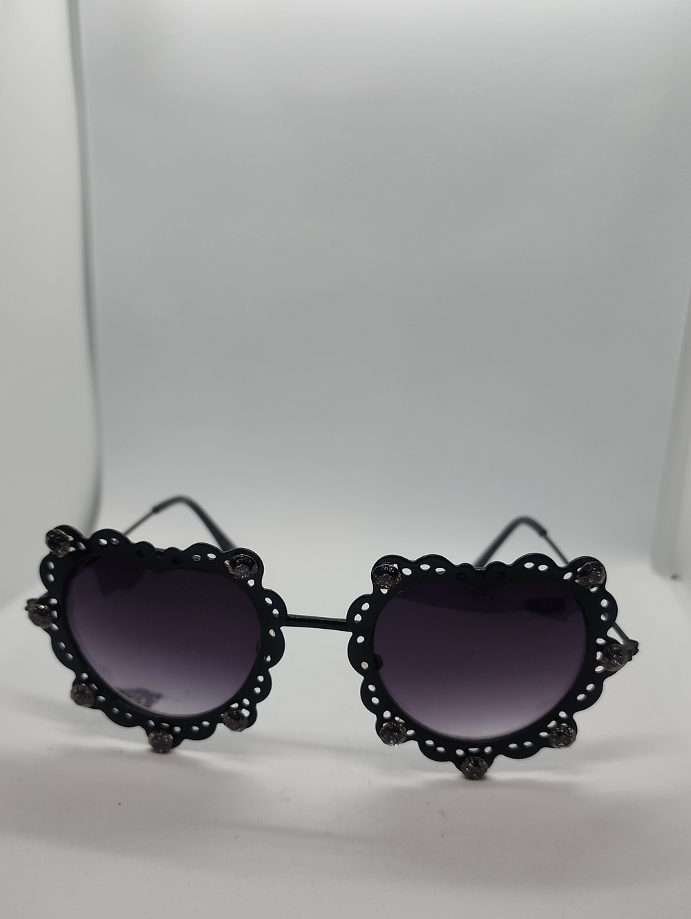 GASOLINE GLAMOUR LOVELACE RAPTURE HEART GLASSES πππ - Picture 8 of 8